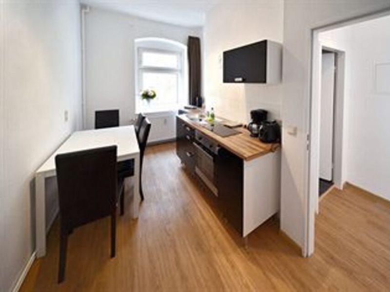 Old Town Apartment Greifswalder Strasse เบอร์ลิน ภายนอก รูปภาพ