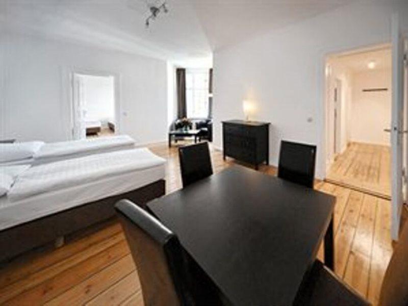 Old Town Apartment Greifswalder Strasse เบอร์ลิน ภายนอก รูปภาพ